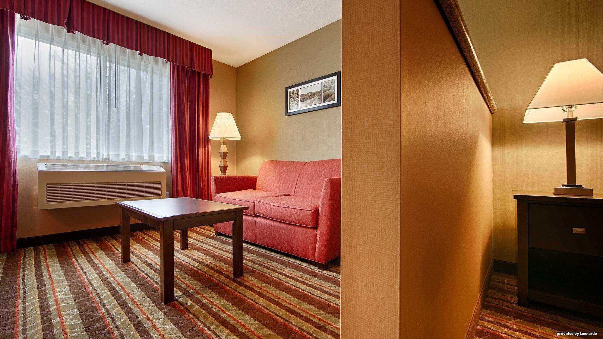 Best Western Wilsonville Inn & Suites Ngoại thất bức ảnh